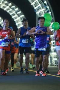 BIB: 84402, 43246, 41258
                            <button type="button" onclick="openModal(21209010)" class="btn btn-primary btn-sm float-right btn-popup" data-toggle="modal" data-target=".modal-high-quality">
                        <i class="fas fa-shopping-cart"></i> Add to Cart
                    </button>
                                            <button type="button" onclick="isThisMe(21209010, true)" class="btn btn-success btn-sm float-right btn-popup btn-isme hidden" data-toggle="tooltip" data-placement="bottom" title="นี่คือรูปของคุณใช่ไหม คลิกที่นี่เพื่อเอาเข้าอัลบั้ม">
                        <i class="fas fa-plus"></i> Add to album
                    </button>
                    <button type="button" onclick="isThisMe(21209010, false)" class="btn btn-warning btn-sm float-right btn-popup btn-isnotme hidden">
                        <i class="fas fa-ban"></i> Remove from album
                    </button>
